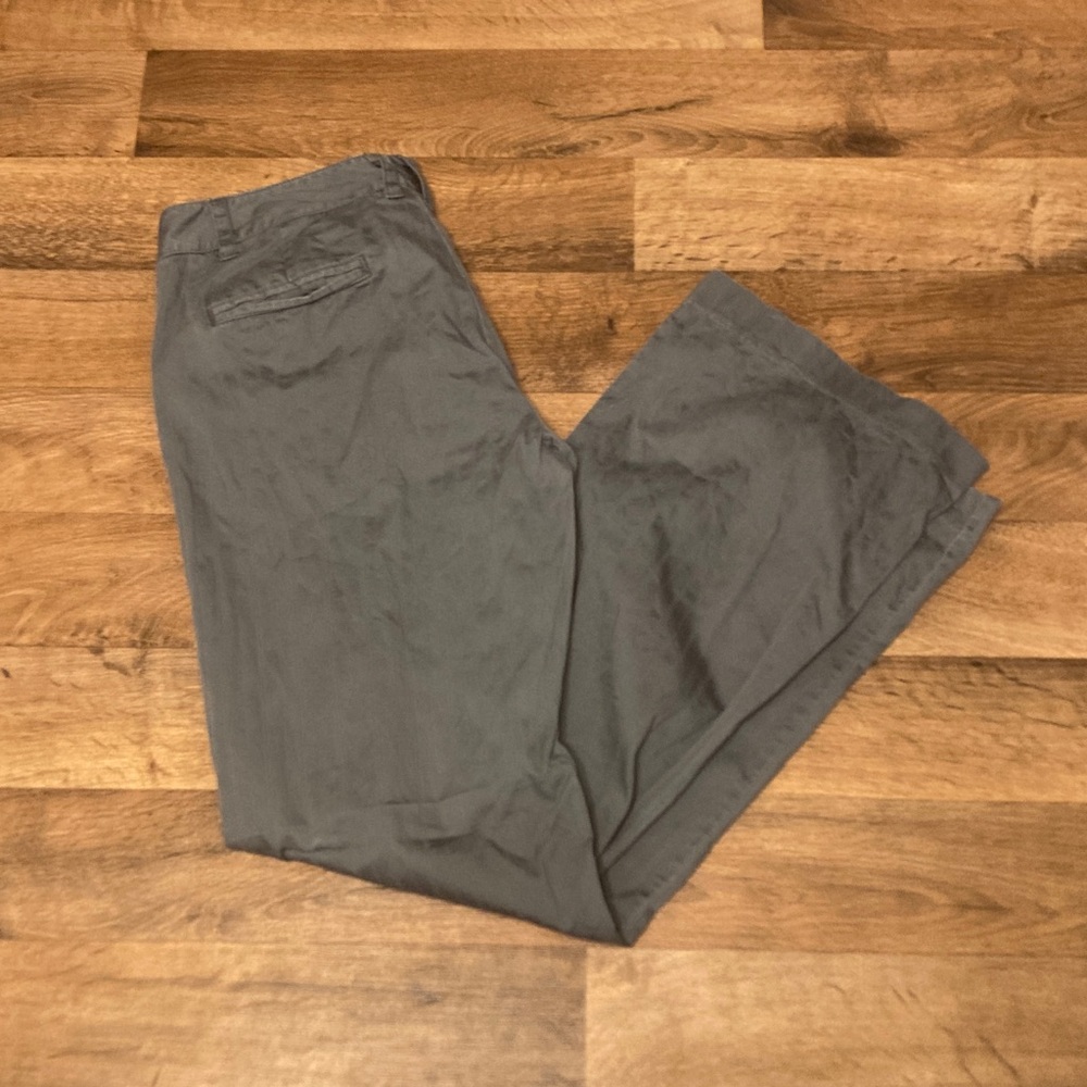 Old Navy Gray Stretch Just Below Waist